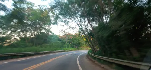 Curva na estrada